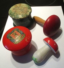 4 mal Vintage 2 Flohspiele und