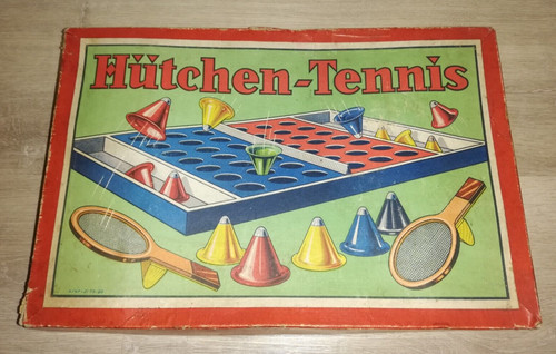 Hütchen tennis hütchenspiel - hütchen-tennis,